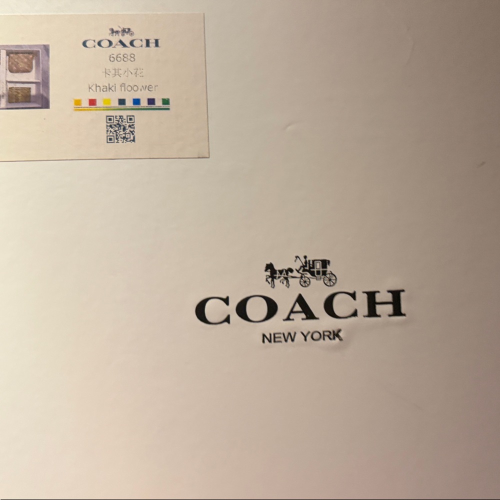 COACH Brown Signature Canvas Crossbody with Pink Heart Print purse. , wallet and - Picture 8 of 9